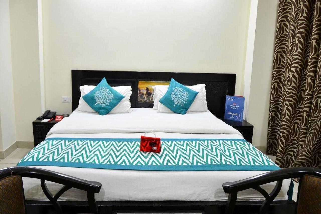 Hotel Rampal Palace New Delhi Extérieur photo